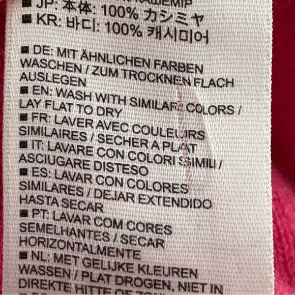 100% Cashmere Crew Neck Sweater Side Buttons Fuchsia Magenta Hot Pink Preppy XS - Picture 8 of 11